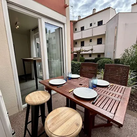 Apartment Appt 2 Pieces 4 Couchages Cap D'agde Ct865-3008 *